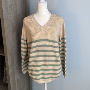 R D Style brand striped sweater. Size XL.